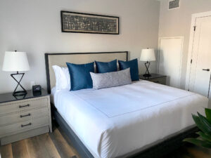 Charleston Forge American Made Nicewonder Farm Custom Bed